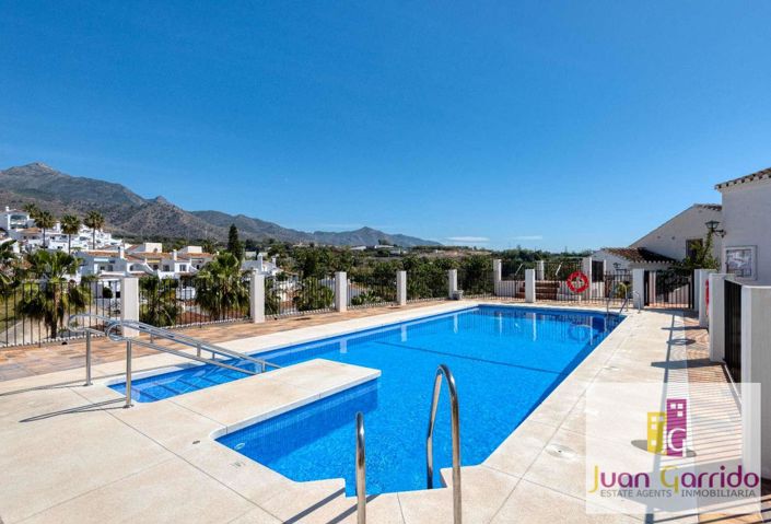 Image No.22-2 Bed Apartment for sale