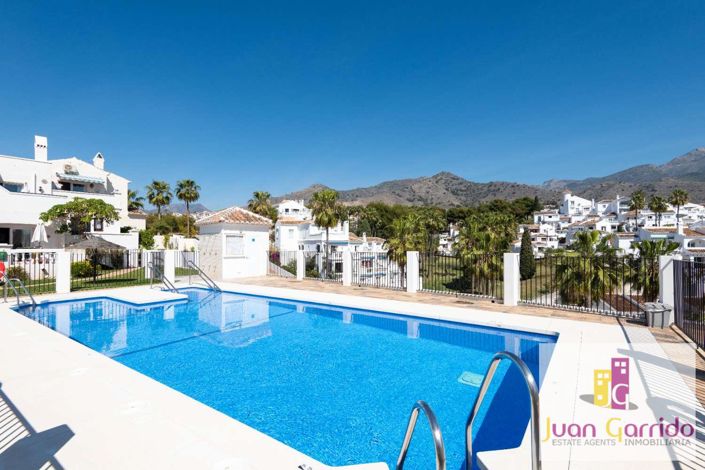 Image No.24-2 Bed Apartment for sale