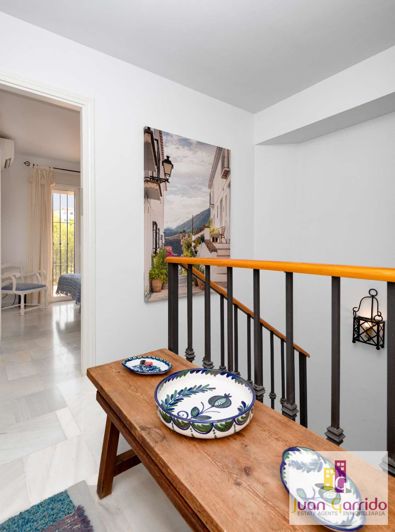 Image No.15-5 Bed Property for sale