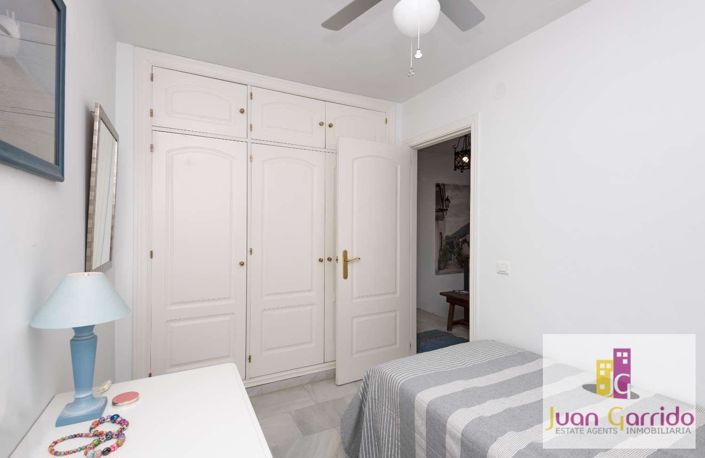 Image No.23-5 Bed Property for sale