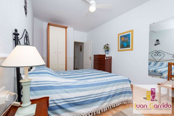 Image No.34-5 Bed Property for sale