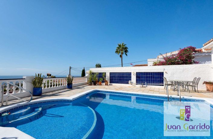 Image No.12-4 Bed Villa for sale