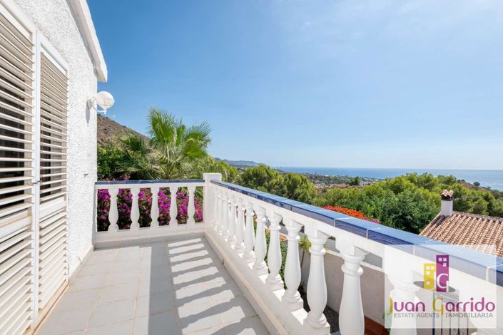 Image No.34-4 Bed Villa for sale
