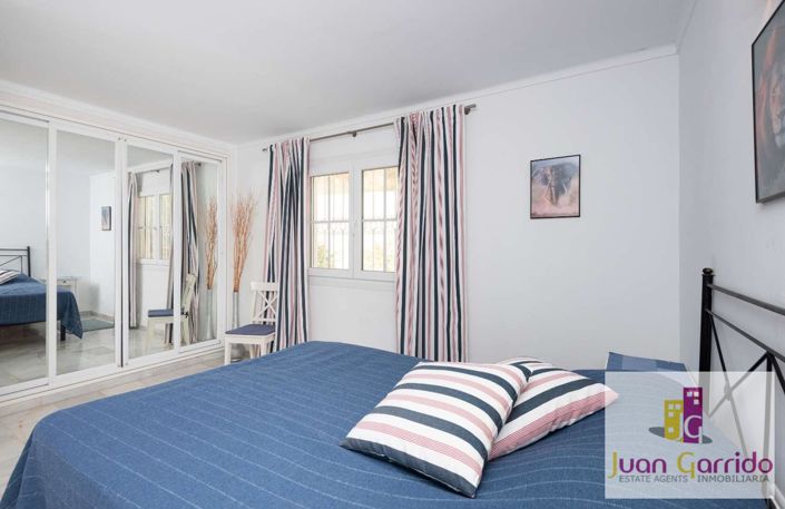 Image No.35-4 Bed Villa for sale