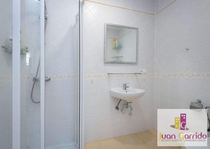 Image No.45-4 Bed Villa for sale