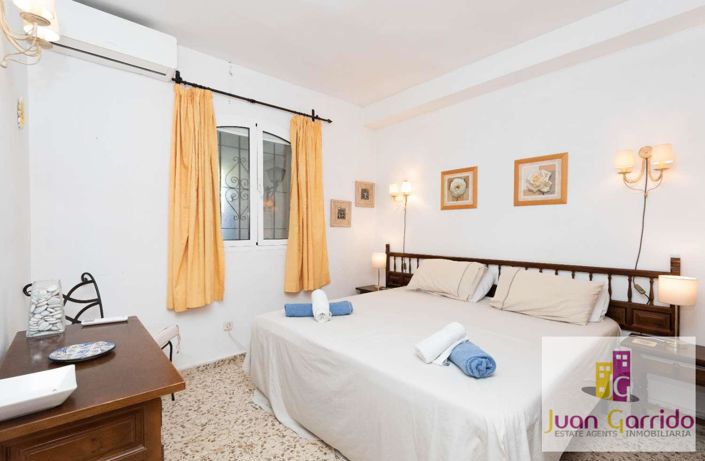 Image No.17-2 Bed Apartment for sale