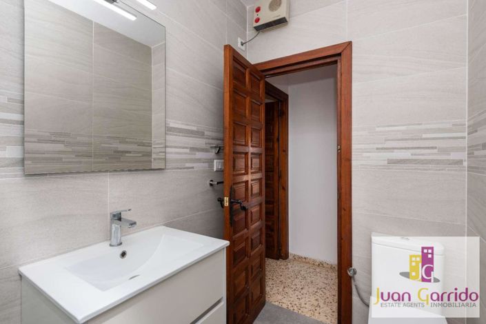 Image No.21-2 Bed Apartment for sale