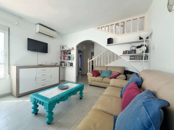 Image No.3-3 Bed Property for sale