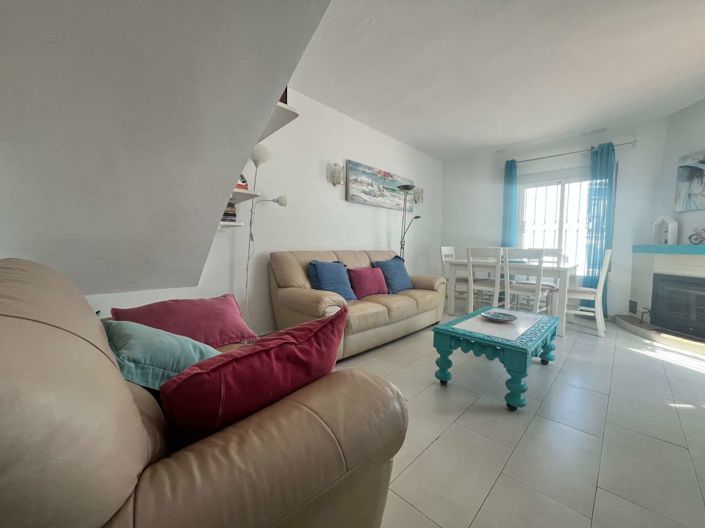 Image No.5-3 Bed Property for sale