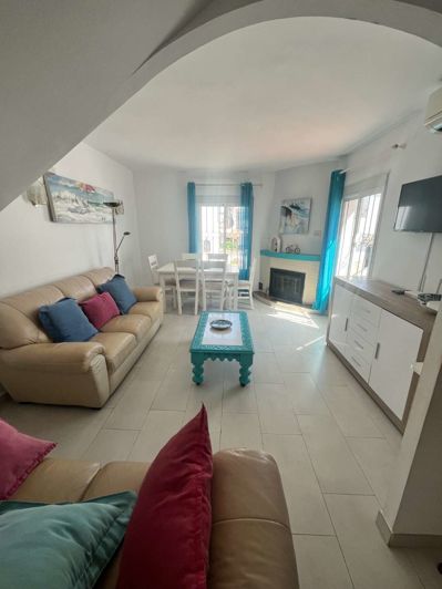 Image No.6-3 Bed Property for sale