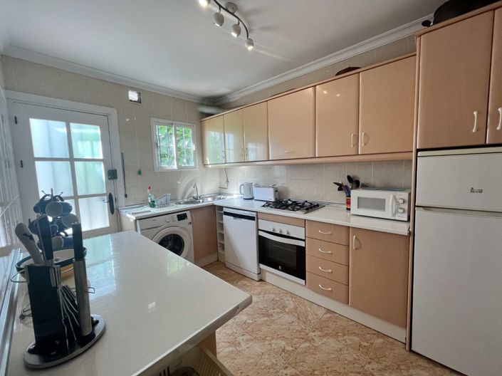 Image No.7-3 Bed Property for sale
