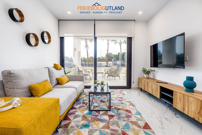 Image No.9-2 Bed Bungalow for sale