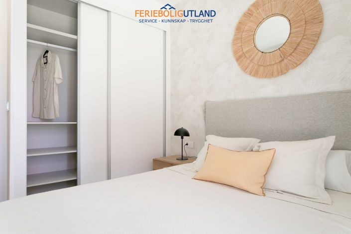 Image No.8-2 Bed Apartment for sale