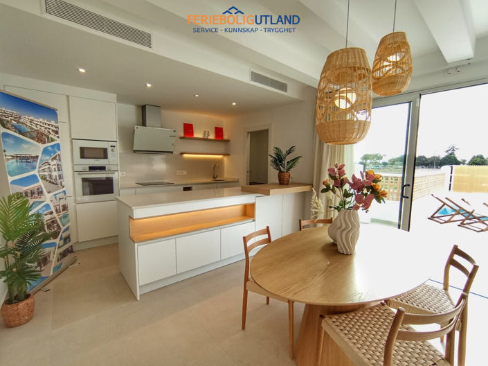 Image No.13-3 Bed Villa for sale