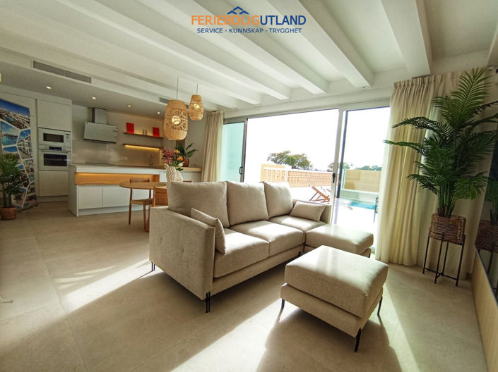 Image No.14-3 Bed Villa for sale