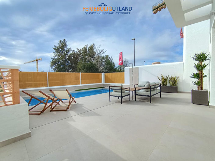 Image No.4-3 Bed Villa for sale