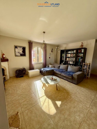 Image No.2-Villa de 5 chambres à vendre à Alicante