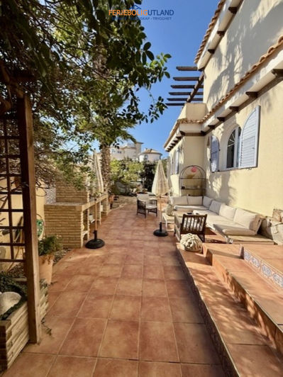 Image No.6-Villa de 5 chambres à vendre à Alicante