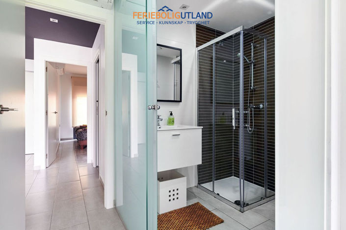 Image No.21-2 Bed Apartment for sale