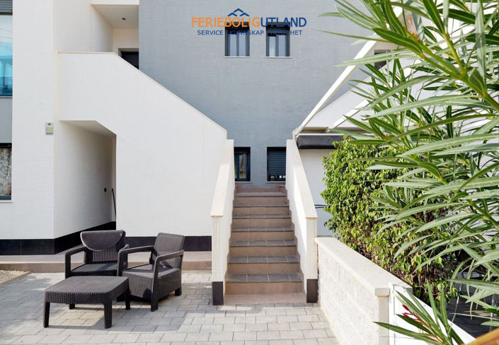 Image No.30-2 Bed Apartment for sale