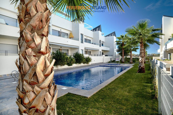 Image No.1-Bungalow de 2 chambres à vendre à Alicante