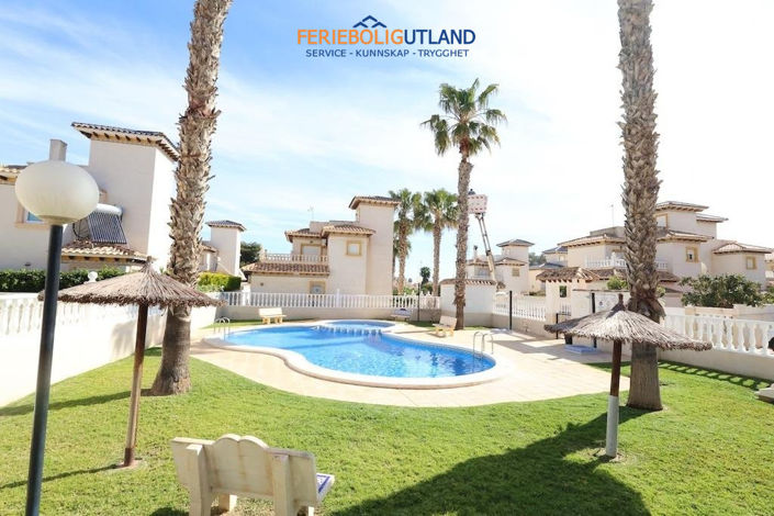 Image No.1-Bungalow de 2 chambres à vendre à Cabo Roig