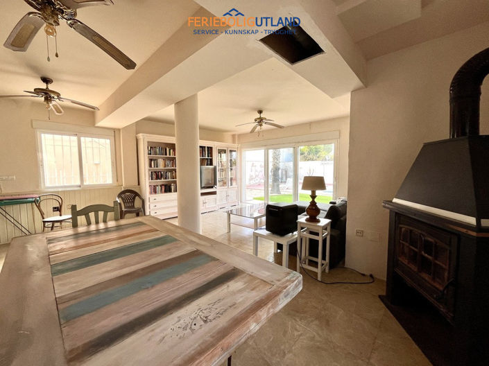 Image No.10-Villa de 5 chambres à vendre à La Zenia