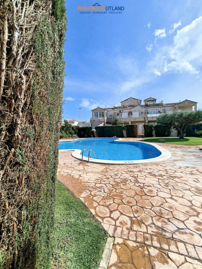 Image No.1-2 Bed Townhouse for sale
