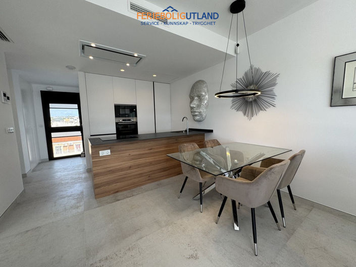 Image No.20-2 Bed Apartment for sale