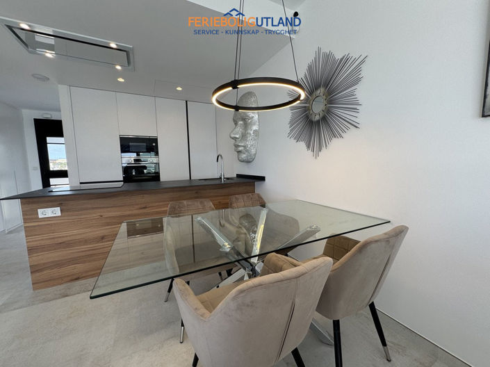 Image No.24-2 Bed Apartment for sale