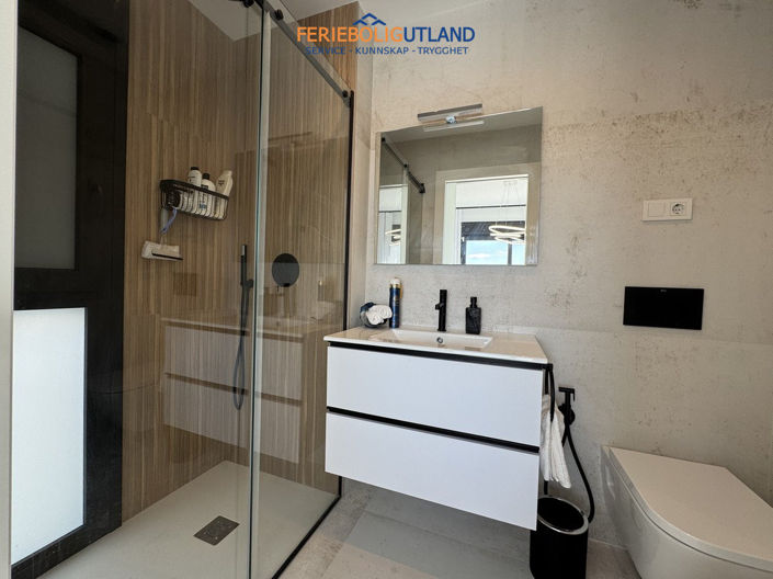 Image No.32-2 Bed Apartment for sale