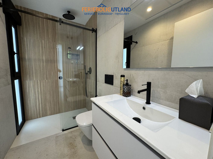 Image No.43-2 Bed Apartment for sale