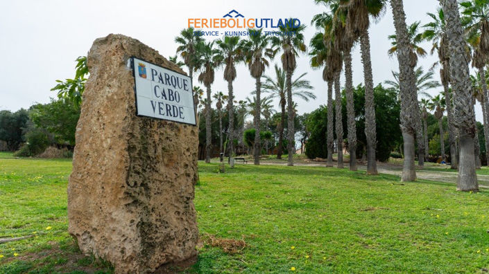 Image No.45-2 Bed Villa for sale