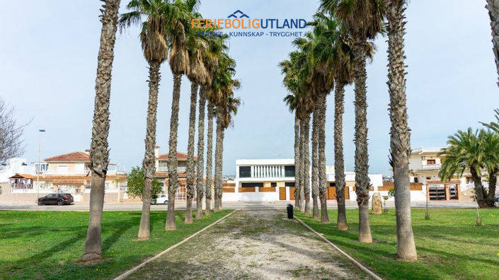 Image No.46-2 Bed Villa for sale