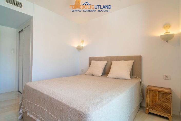 Image No.19-Appartement de 3 chambres à vendre à Punta Prima