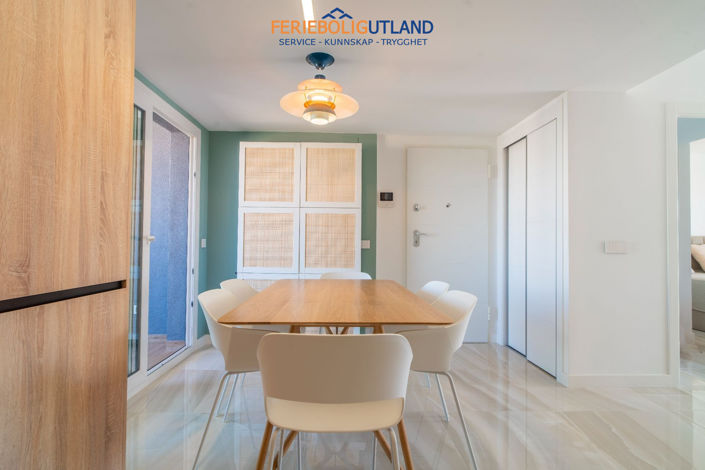 Image No.8-Appartement de 3 chambres à vendre à Punta Prima