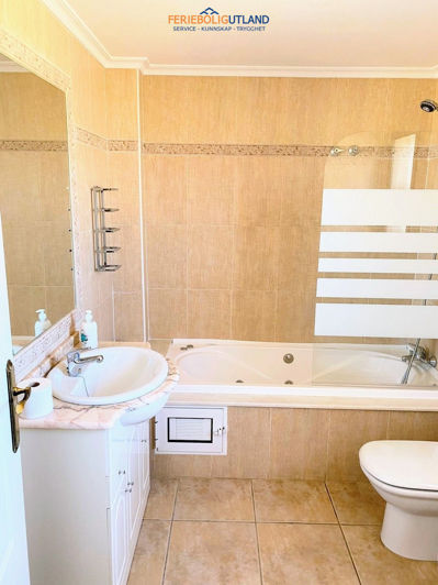 Image No.13-3 Bed Villa for sale