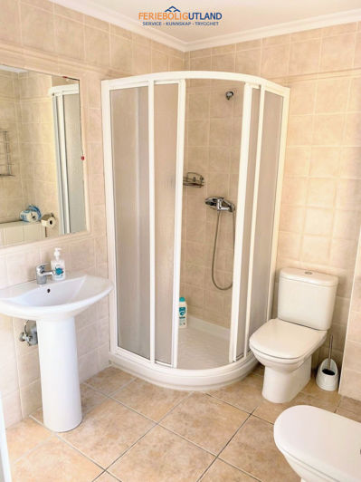 Image No.18-3 Bed Villa for sale