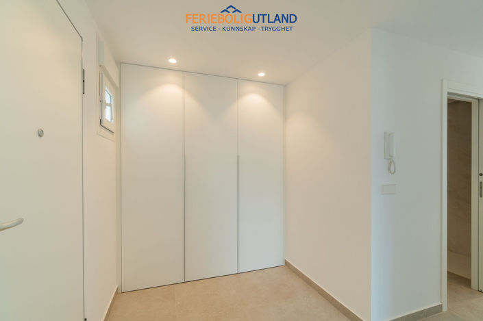 Image No.11-3 Bed Apartment for sale