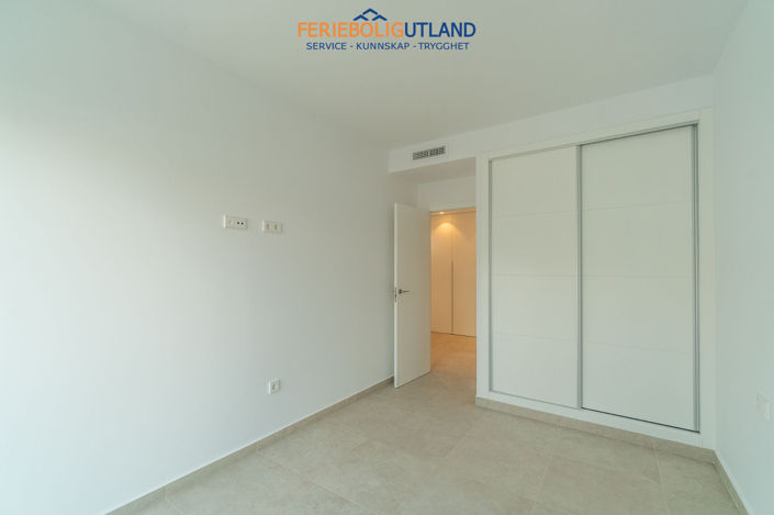 Image No.13-3 Bed Apartment for sale