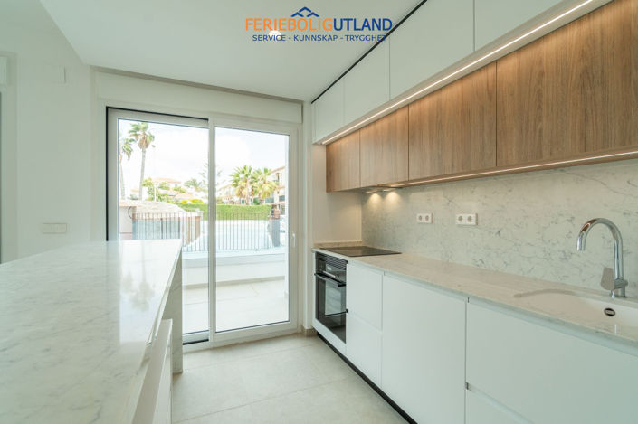 Image No.2-3 Bed Apartment for sale