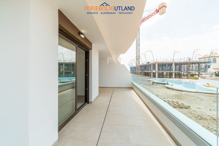 Image No.21-3 Bed Apartment for sale