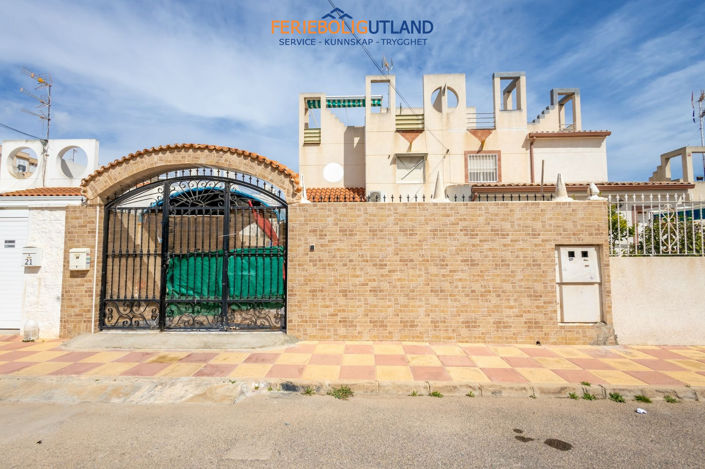 Image No.1-4 Bed Villa for sale