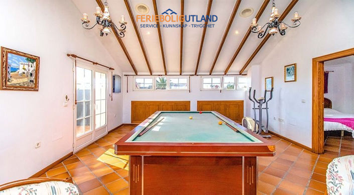 Image No.21-Villa de 4 chambres à vendre à Mil Palmeras