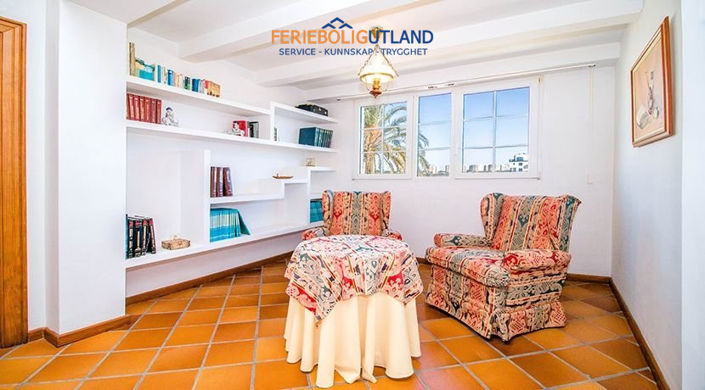 Image No.24-Villa de 4 chambres à vendre à Mil Palmeras