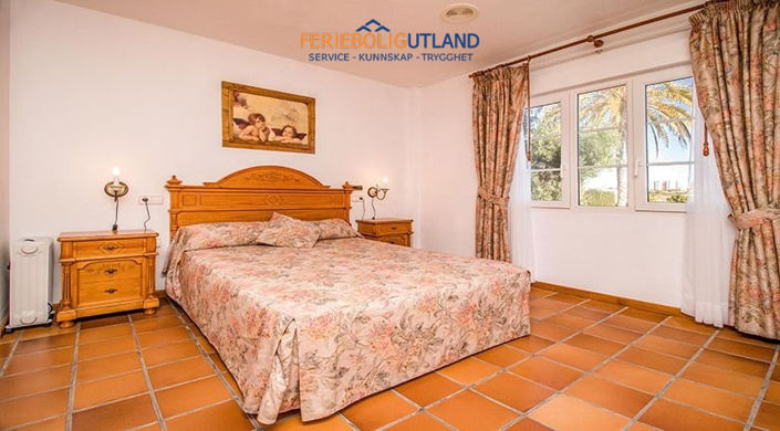 Image No.30-Villa de 4 chambres à vendre à Mil Palmeras