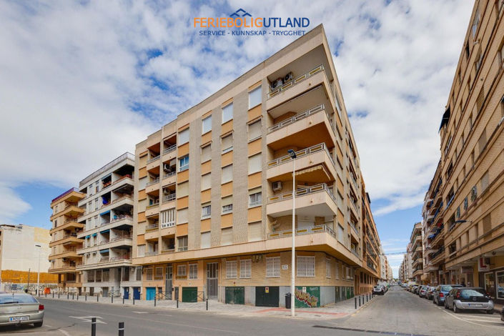 Image No.3-2 Bed Apartment for sale