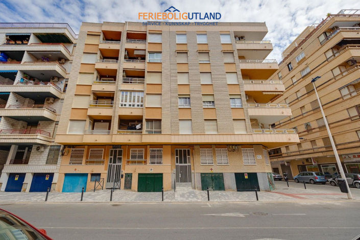 Image No.5-2 Bed Apartment for sale