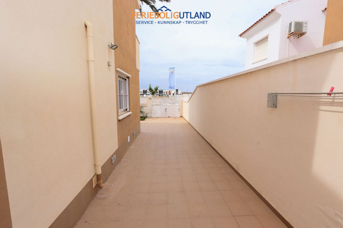 Image No.26-4 Bed Villa for sale