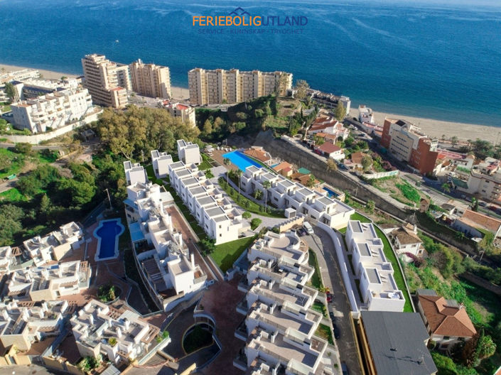 Image No.4-5 Bed Townhouse for sale